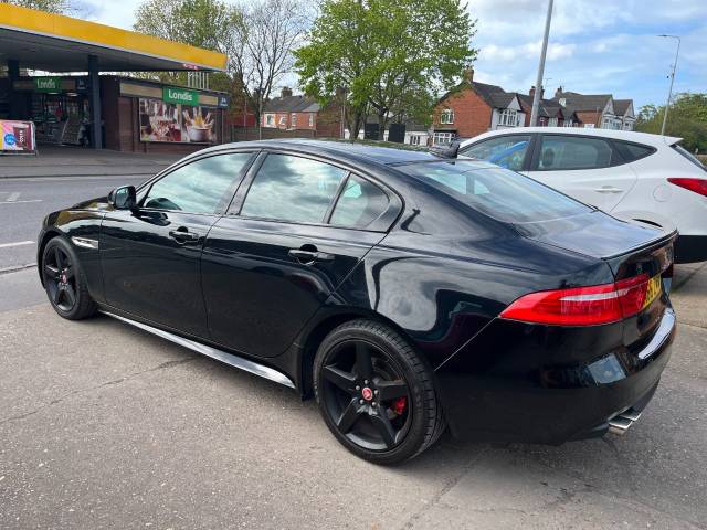 2016 Jaguar XE 2.0d [180] R-Sport 4dr