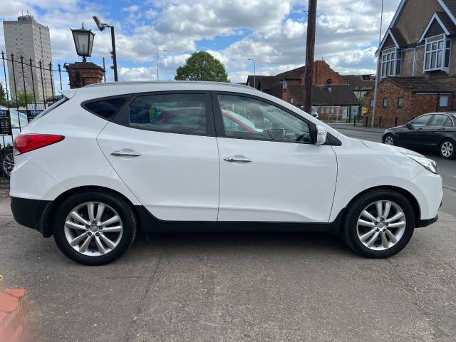 2012 Hyundai ix35 2.0 CRDi Premium 5dr 4WD CRDI 134