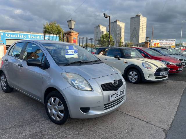 2009 Toyota Yaris 1.0 VVT-i T2 5dr